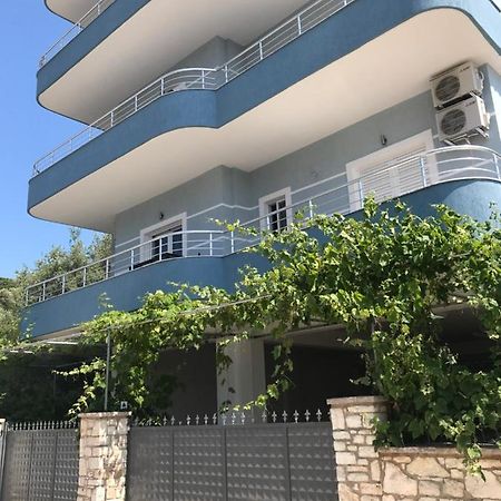 Sunmoon Apartments Sarandë Exterior foto